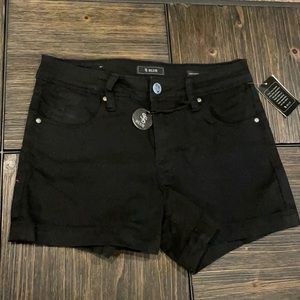 STS Blue Shorts Women’s 9 Black